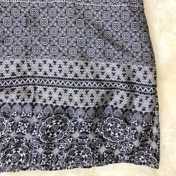 Black and grey elastic waist maxi skirt - Picture 2 of 2